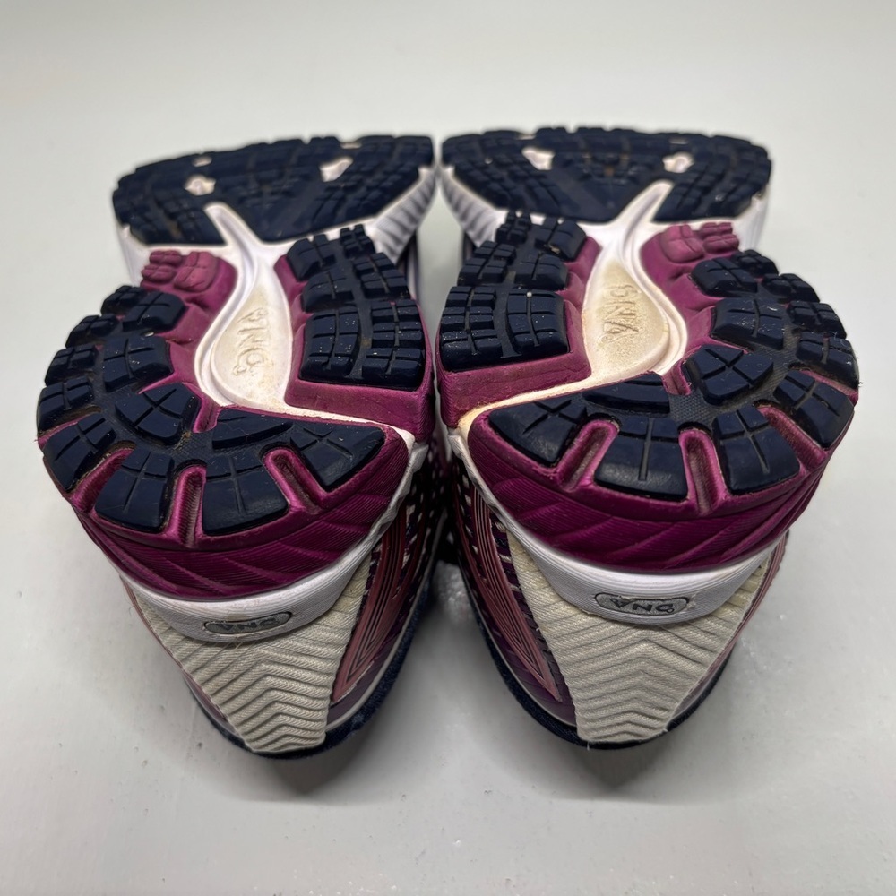 Brooks Ghost 10 Women’s Running Shoes Size 9 Pink Purple Athletic Sneakers - Picture 10 of 11